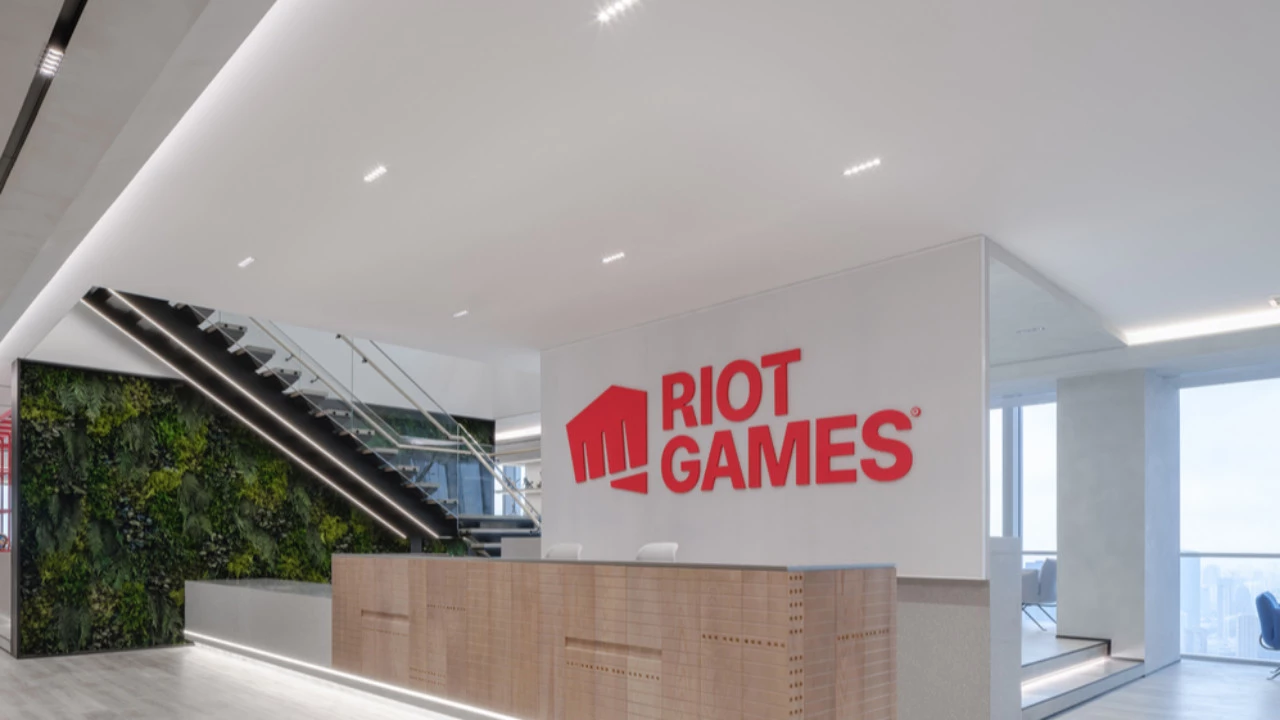 Riot Games Hires AI Chief to Integrate Neural Networks into League of Legends and Valorant Despite Industry Backlash